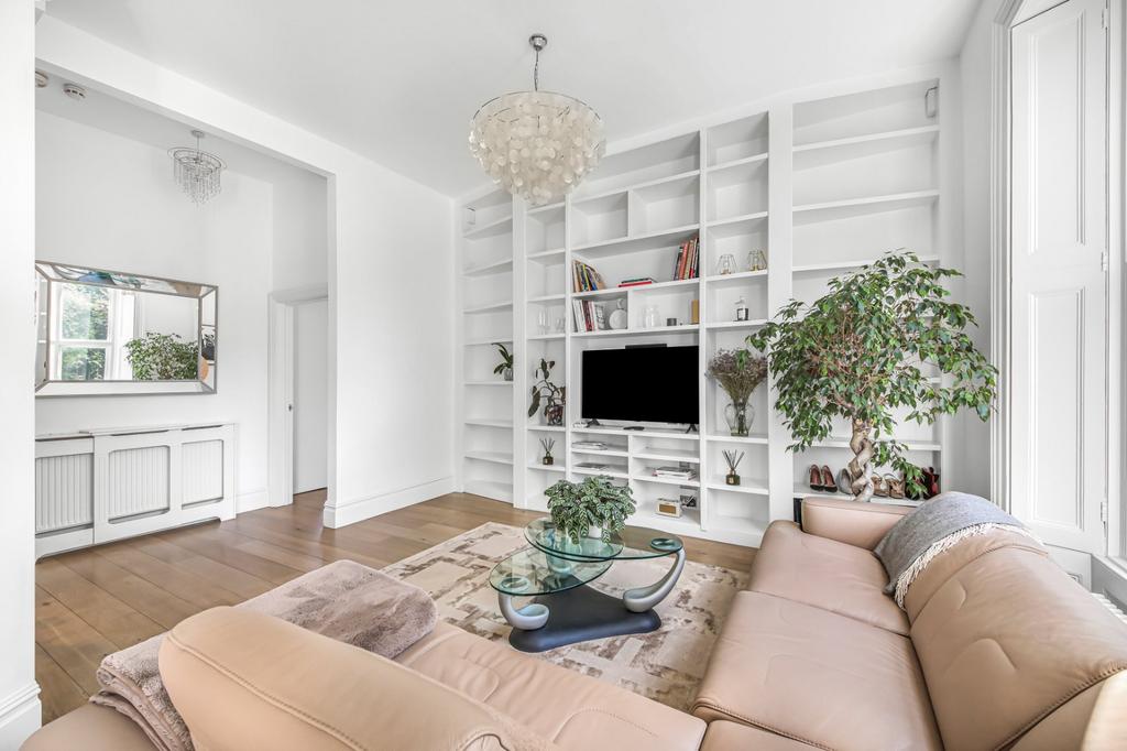 House in London - View 3