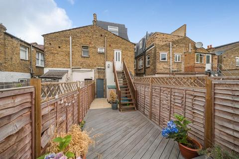 9a Fairlight Road, London, SW17 0JE