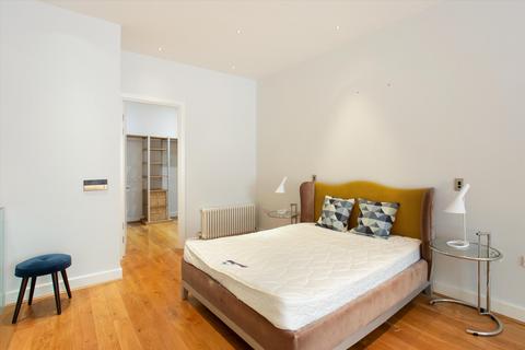 1 bedroom flat for sale, Barter Street, London, WC1A