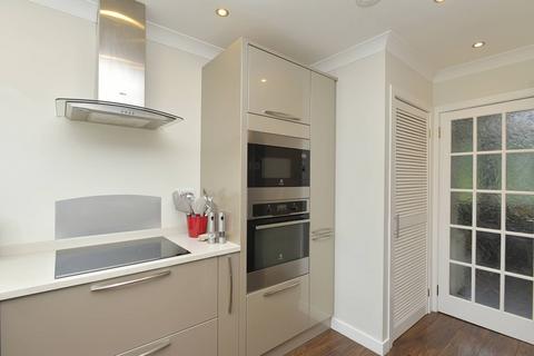 101 Duddingston Road, Edinburgh, EH15 1SS