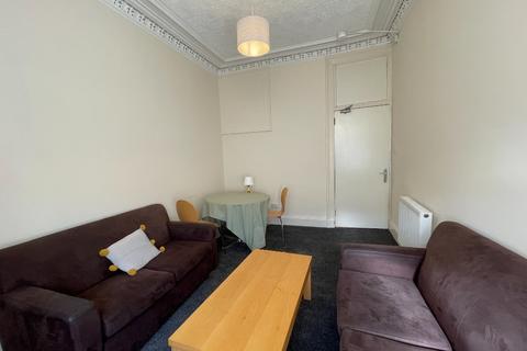2 bedroom flat to rent - Meadowpark Street, Glasgow, G31