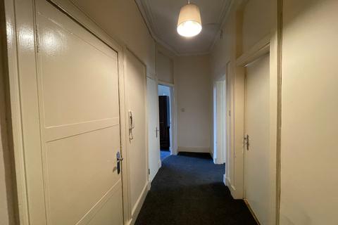 2 bedroom flat to rent, Meadowpark Street, Glasgow, G31