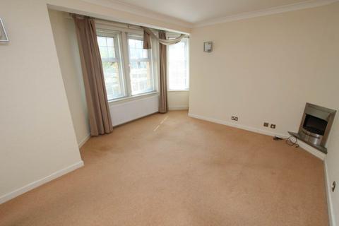 2 bedroom flat for sale, Darley Road, Eastbourne, BN20 7PE