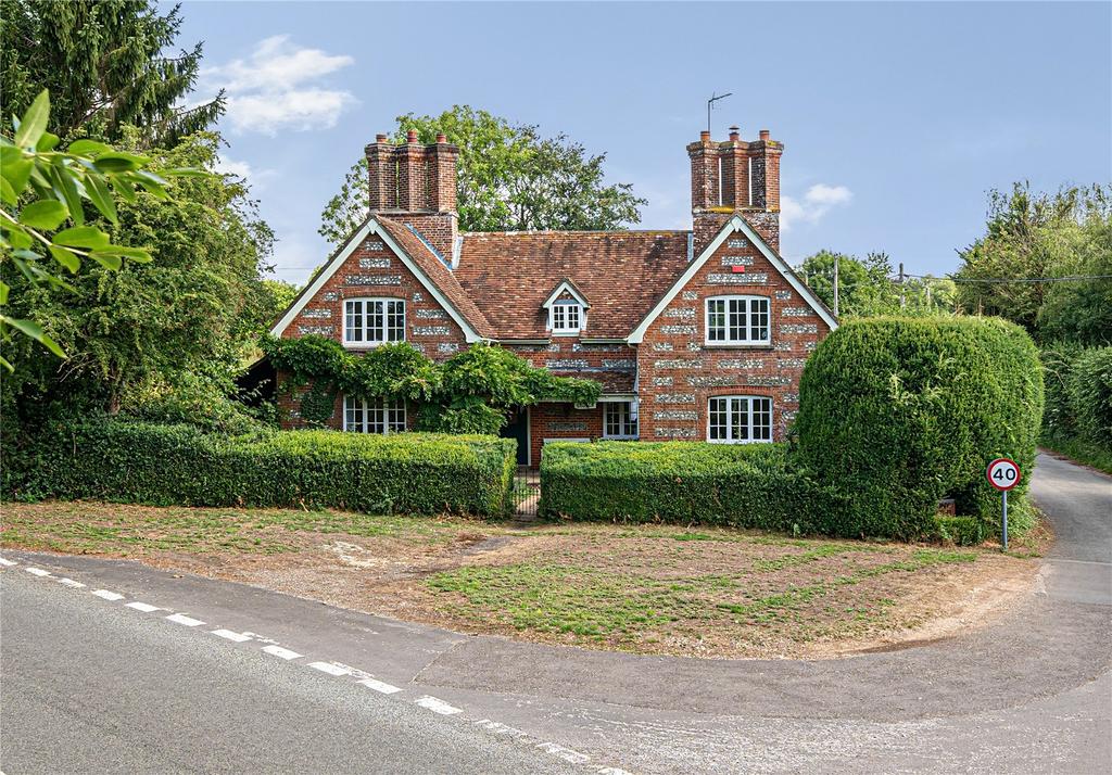Stony Batter, West Tytherley, Salisbury, Hampshire, SP5 4 bed detached