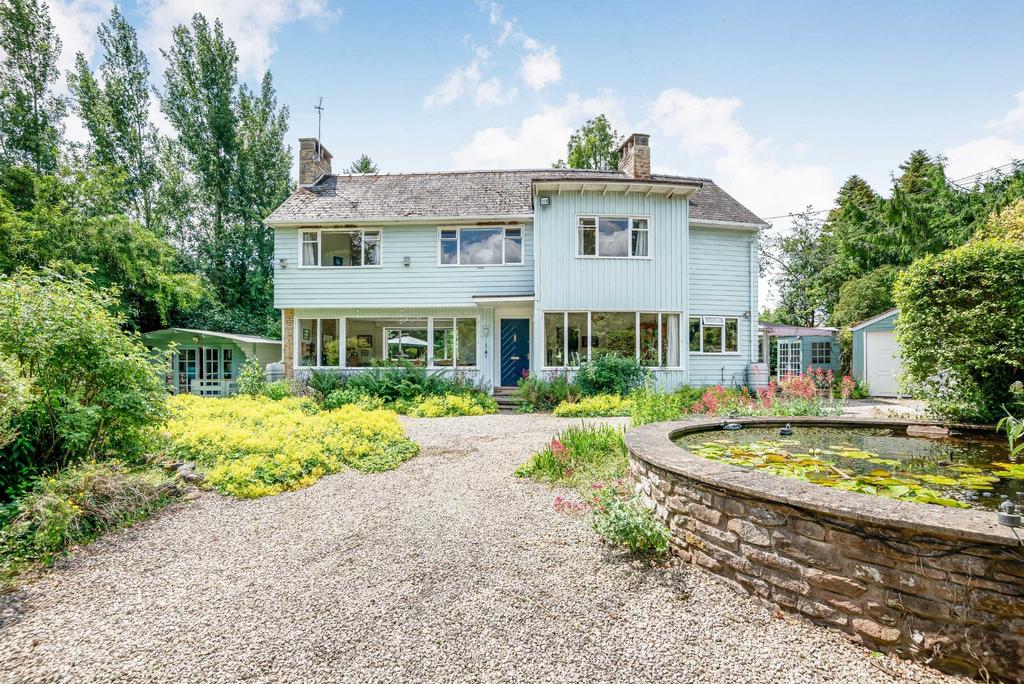 Llangrove, RossonWye 4 bed detached house for sale £650,000