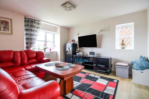 19 Adam Close, Slough, SL1 9AP