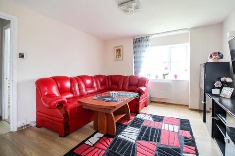 19 Adam Close, Slough, SL1 9AP