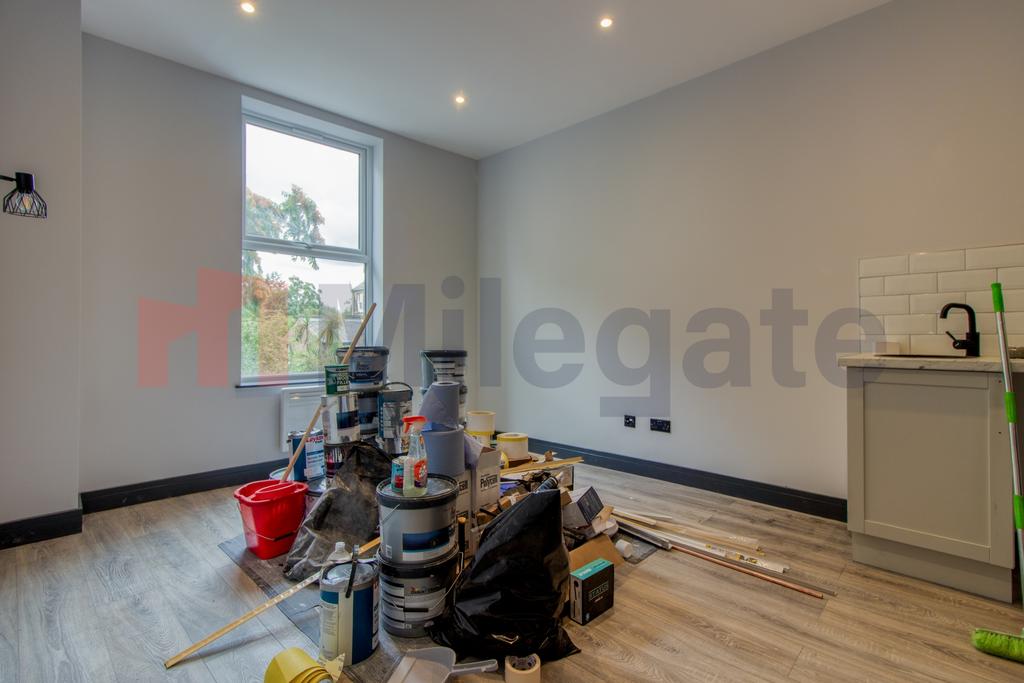 Denmark Hill, London SE5 1 bed in a flat share to rent £1,200 pcm (£