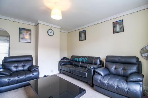 3 bedroom terraced house for sale, Stanley Green East, Langley