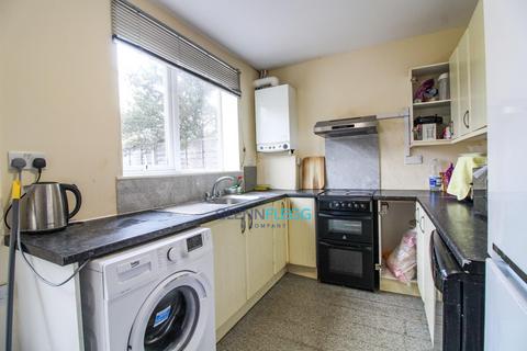 13 Stanley Green East, Slough, SL3 7RF