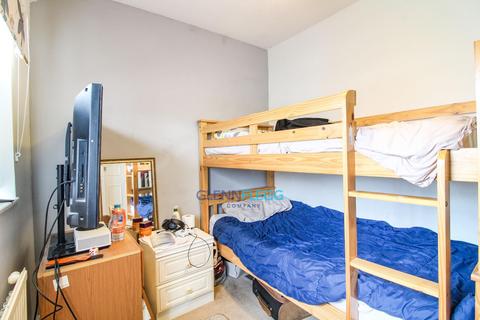 13 Stanley Green East, Slough, SL3 7RF