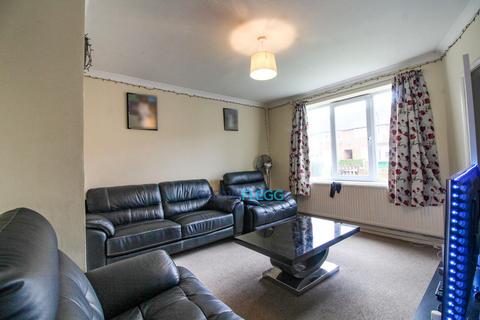 13 Stanley Green East, Slough, SL3 7RF