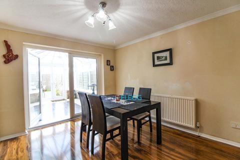 337a Goodman Park, Slough, SL2 5NW