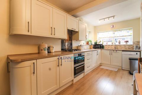 5 Coftards, Slough, SL2 5SN