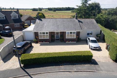 4 bedroom detached bungalow for sale, Moorfield Lane, Scarisbrick, Ormskirk, Lancashire , L40 8JF