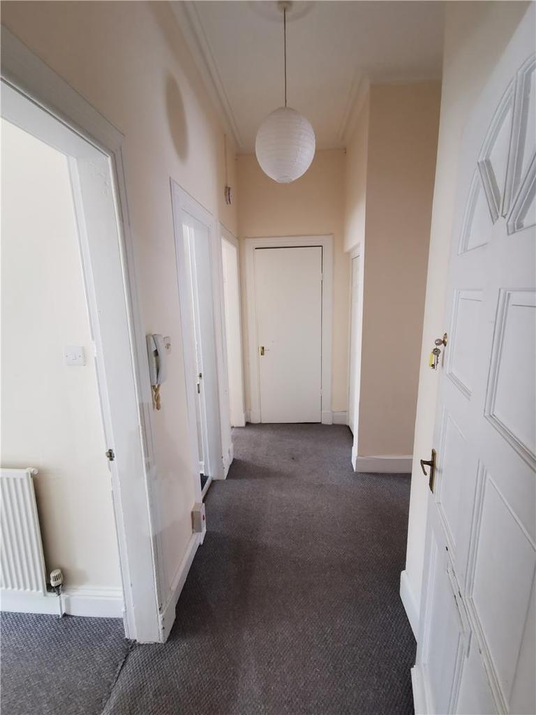 Alexandra Parade, Glasgow G31 2 bed flat £1,200 pcm (£277 pw)