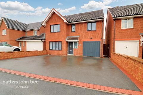 4 bedroom detached house for sale, Chenet Way, Cannock
