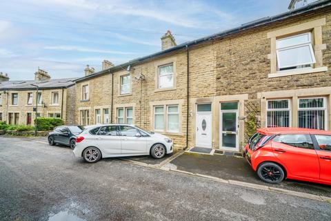 3 bedroom terraced house for sale - Brooklands, Nunsfield Road, Buxton, SK17