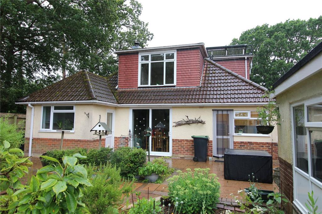 Ringwood Road, Walkford, Dorset, BH23 4 bed bungalow for sale £675,000
