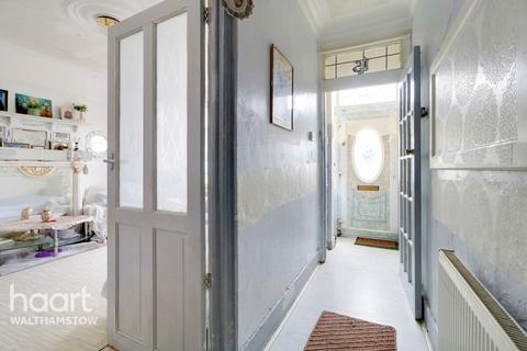 15 Cecil Road, Walthamstow, London, E17 5DH