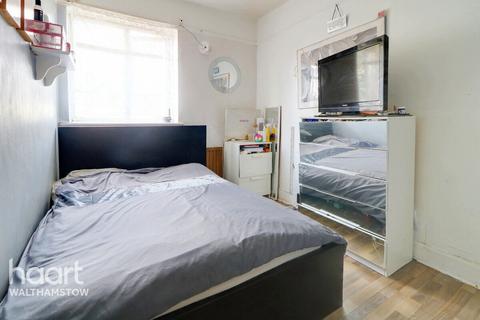 15 Cecil Road, Walthamstow, London, E17 5DH