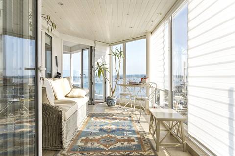 3 bedroom apartment for sale - Lake Avenue, Poole, Dorset, BH15