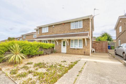 65 Briggs Avenue, South Bank, Middlesbrough, TS6 6XL