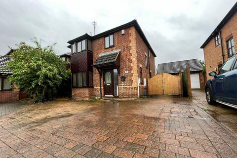 19 Partridge Close, Northampton, NN2 8BL