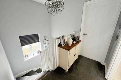 19 Partridge Close, Northampton, NN2 8BL