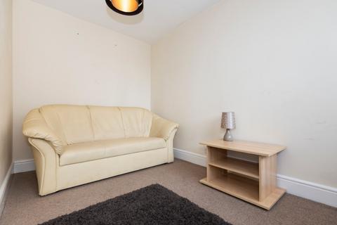 1 bedroom flat to rent, Castle Street, City Centre, Aberdeen, AB11