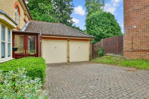 6 Postmill Close, Croydon, CR0 5DY