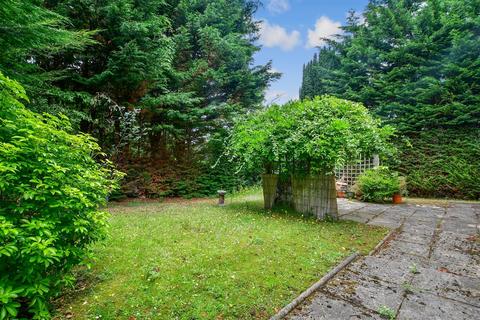 6 Postmill Close, Croydon, CR0 5DY