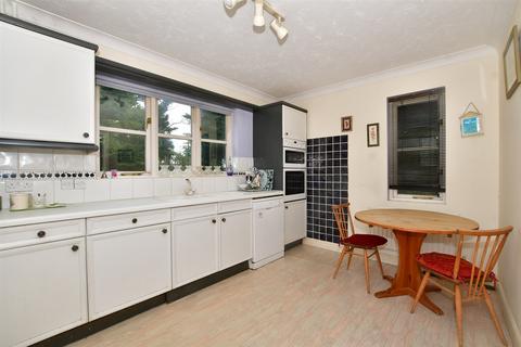 6 Postmill Close, Croydon, CR0 5DY