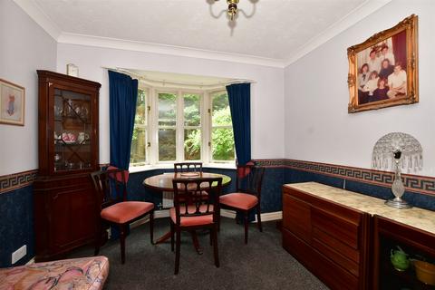 6 Postmill Close, Croydon, CR0 5DY