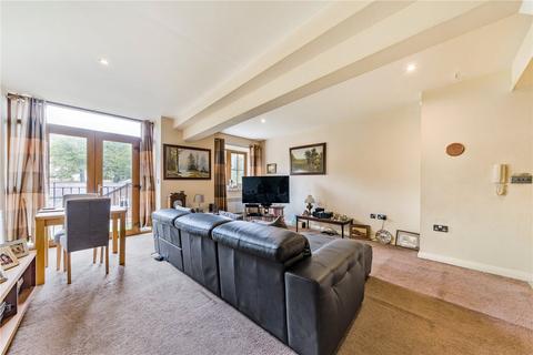 1 bedroom flat for sale, Canal Road, Riddlesden, Keighley, West Yorkshire, UK, BD20