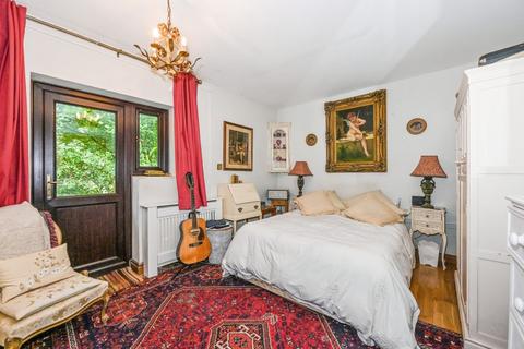 The Ranch Fernhurst Road, Milland, Liphook, GU30 7LU