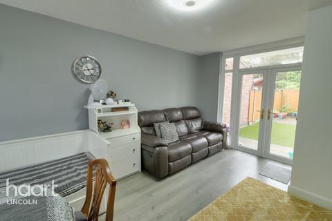 3 bedroom semi-detached house for sale, Western Avenue, Lincoln