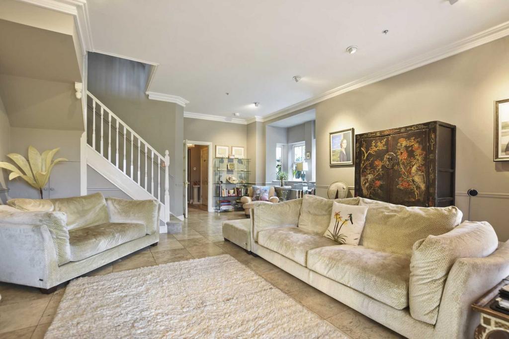 Plater Drive, Oxford Waterside 5 bed end of terrace house for sale £1,300,000