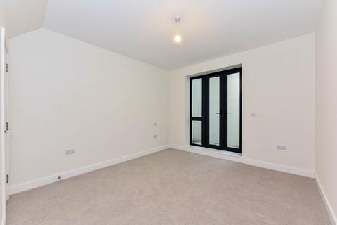 undefined, Somerset Road, Ealing