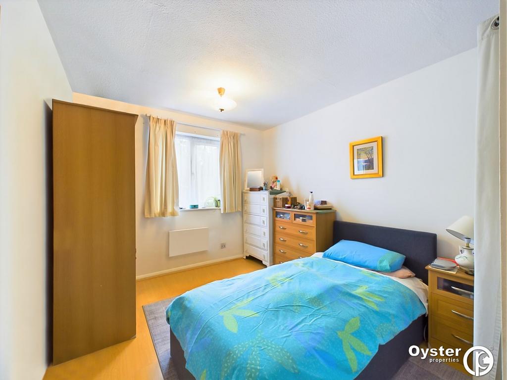 Wetherill Road, Mayflower Lodge, N10 1 bed ground floor flat £260,000