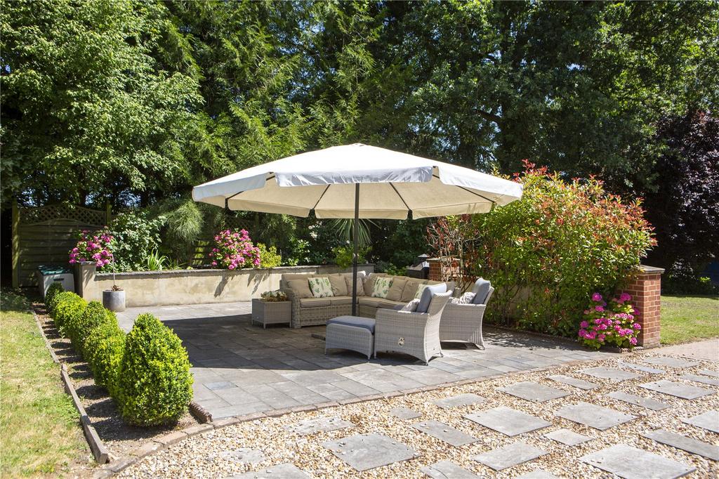 Dining Terrace