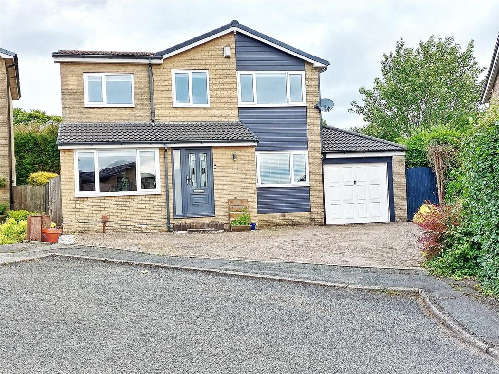 4 Bed Detached Home