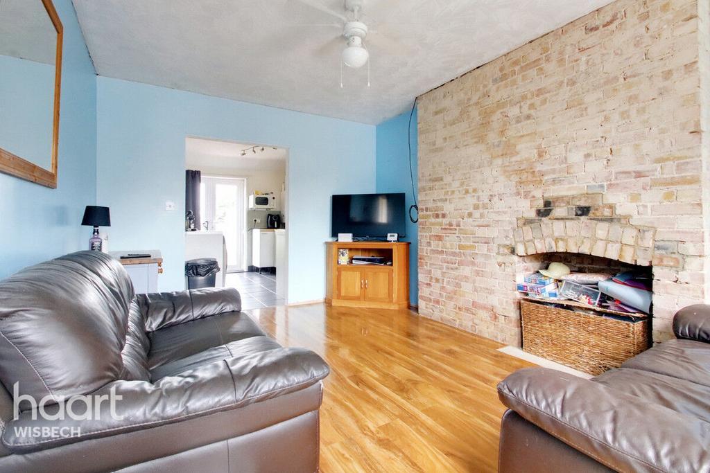 Church Road, 2 bed terraced bungalow for sale £160,000