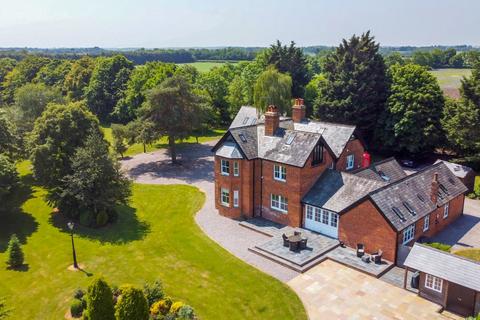 6 bedroom detached house for sale, Gullicote Lane, Hanwell, Banbury, Oxfordshire