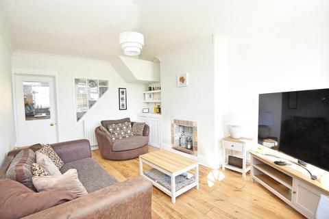 3 bedroom terraced house for sale, Wharfedale Avenue, Harrogate