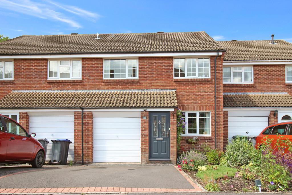 Manor Fields, Bratton 3 bed terraced house for sale £280,000
