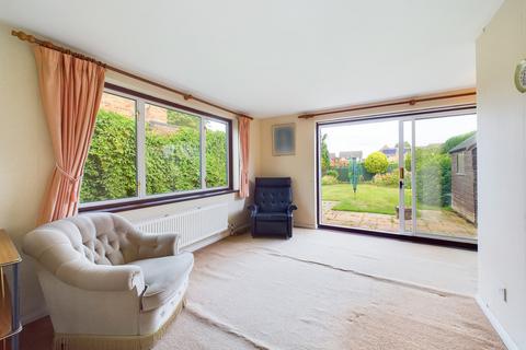 3 Allcard Close, Horsham, RH12 5AJ