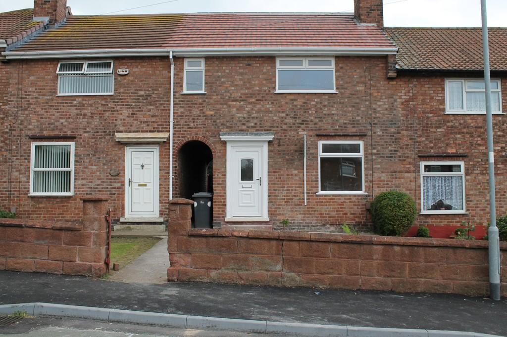 Roscoe Crescent, Weston Point, Runcorn 2 bed semidetached house £750