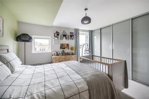 2 bedroom flat for sale, Crystal Wharf, 36 Graham Street, Angel, London