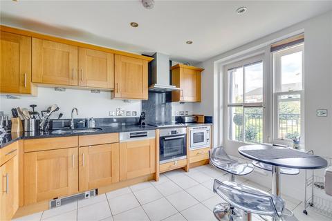 3 bedroom flat for sale, Greensward House, Imperial Crescent, London